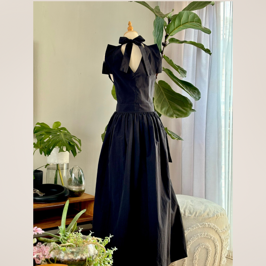 Inari Dress Black